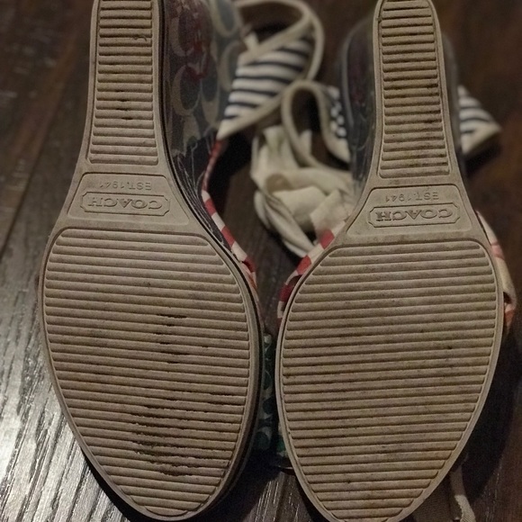 Coach - Colorful Pattern Wedges - Picture 3 of 3